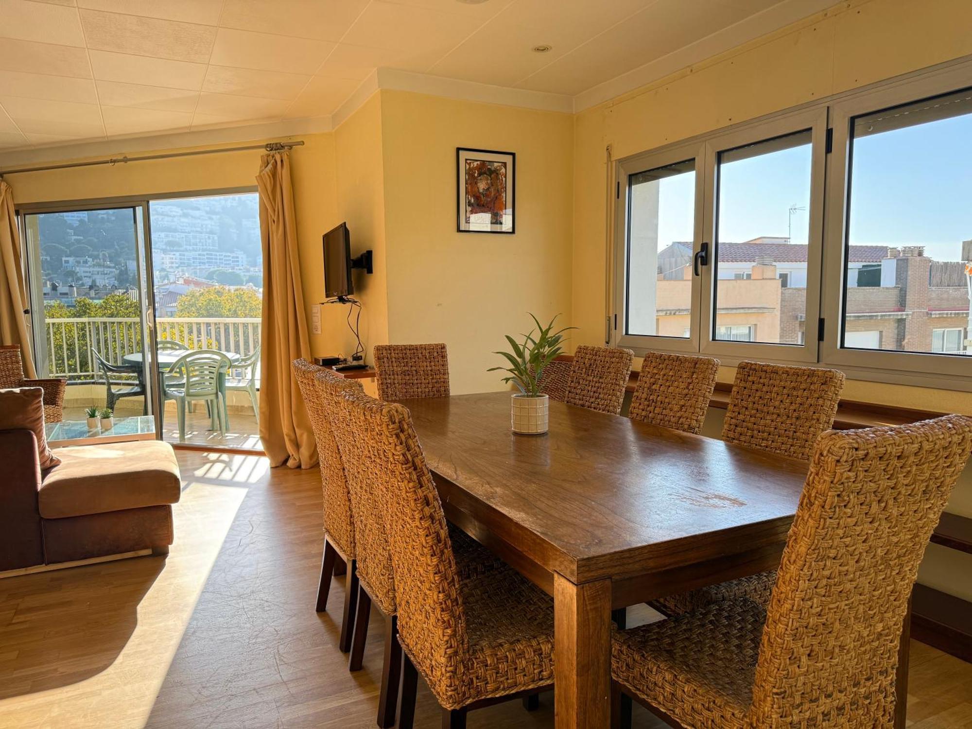 Agi Peater Center Apartment โรเซส ภายนอก รูปภาพ