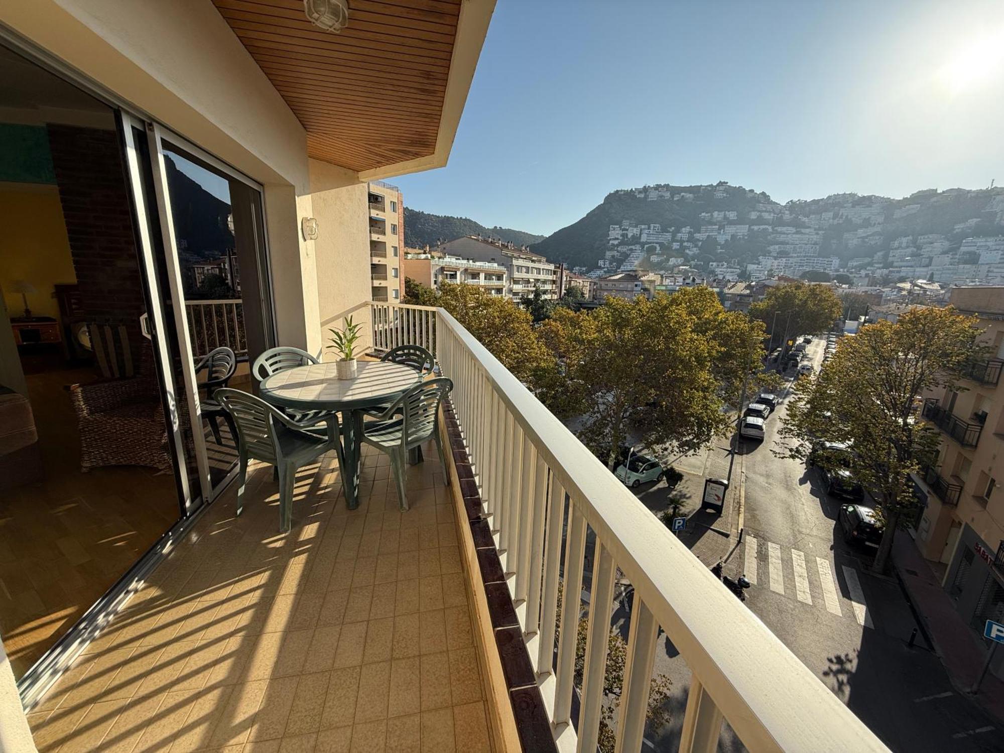 Agi Peater Center Apartment โรเซส ภายนอก รูปภาพ