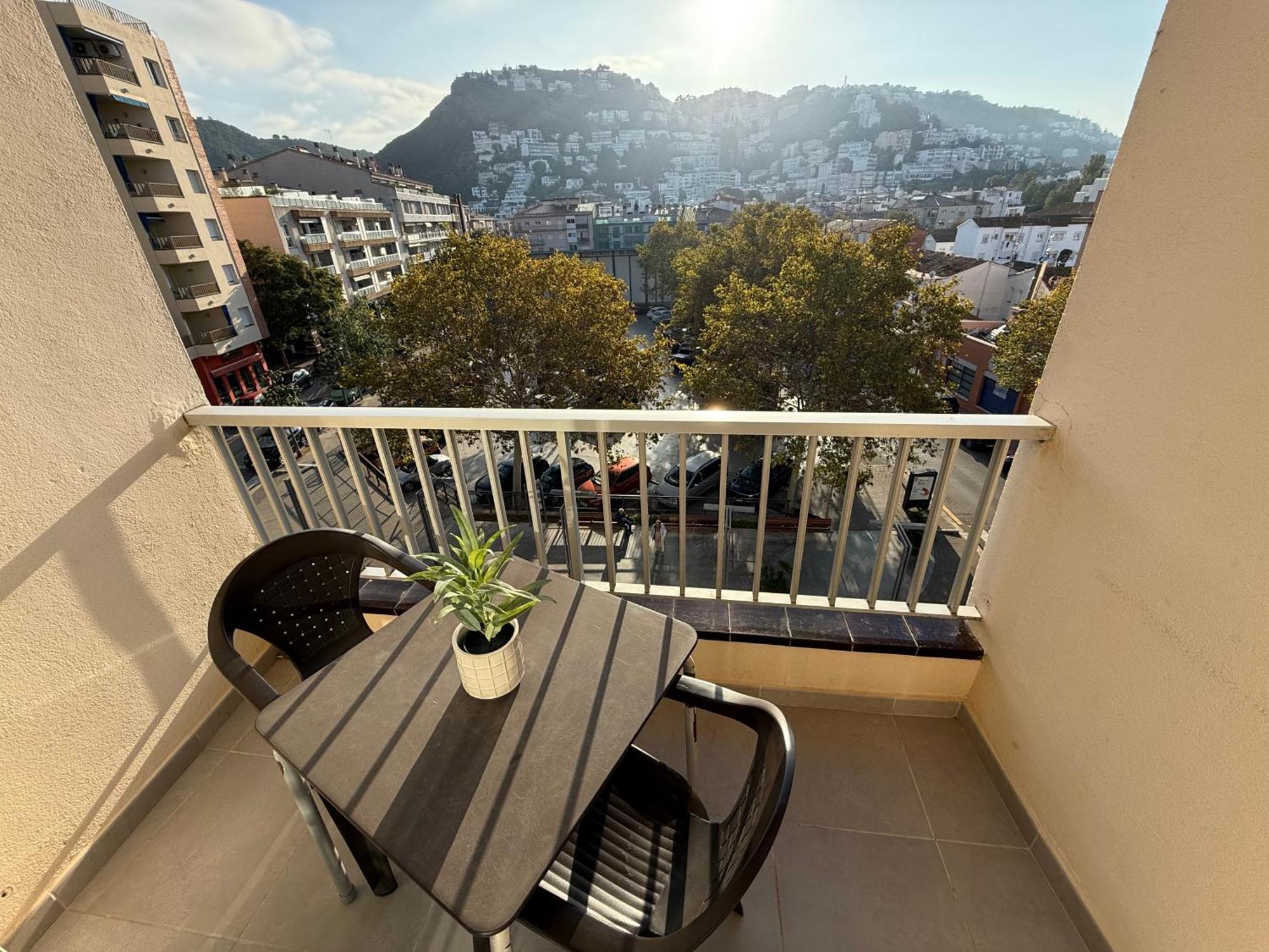 Agi Peater Center Apartment โรเซส ภายนอก รูปภาพ