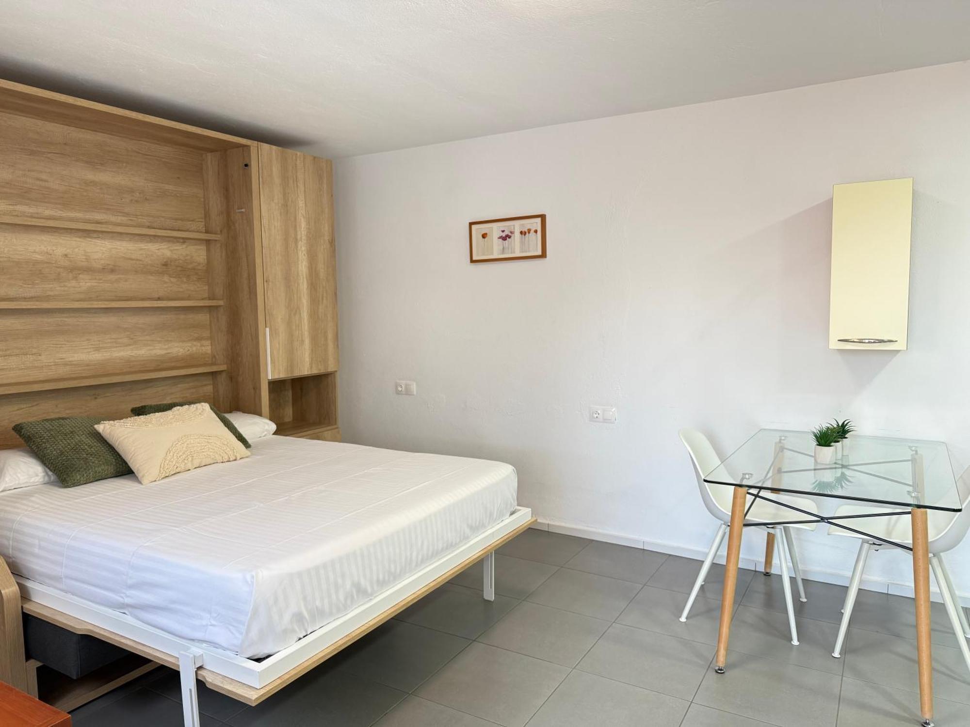 Agi Peater Center Apartment โรเซส ภายนอก รูปภาพ